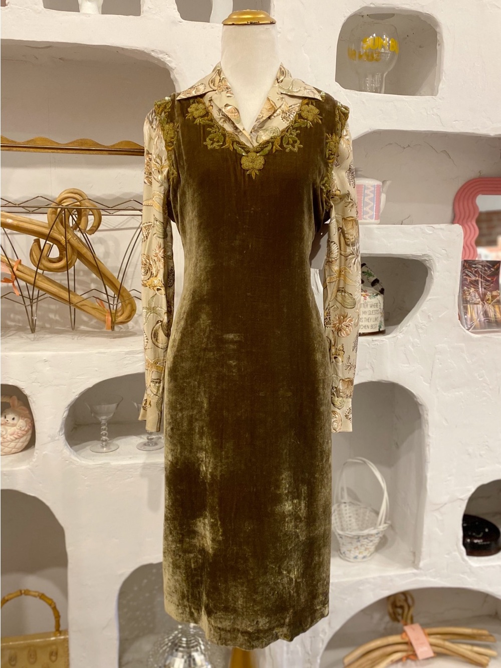 Vintage Olive Crushed Velvet Sleeveless Tunic Shift Dress with Beaded Embroidery
